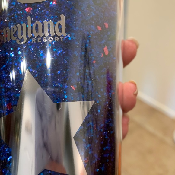 Starbucks Disney 2020 NEW - Picture 3 of 6